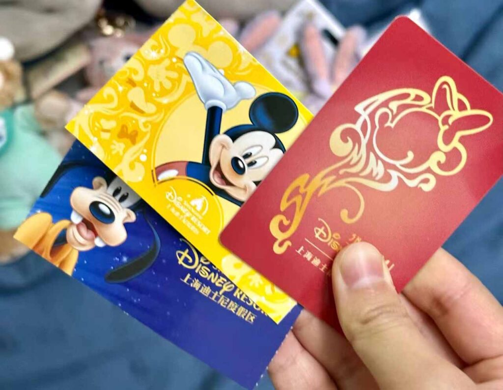 チェックイン時にもらえるルームキーのレプリカ