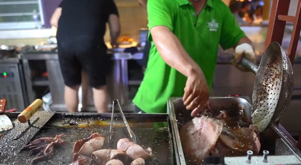 イカの炭火焼き