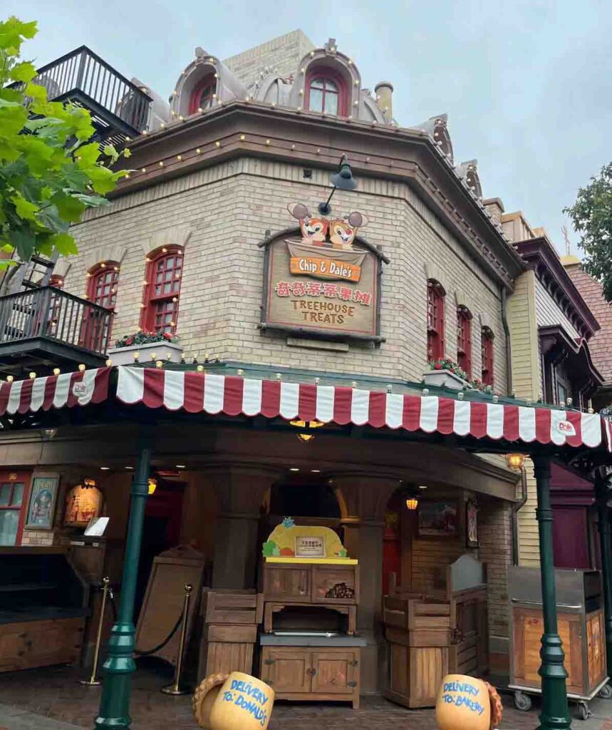 上海ディズニーランドのワゴン：チップ＆デールのツリーハウス・トリート
