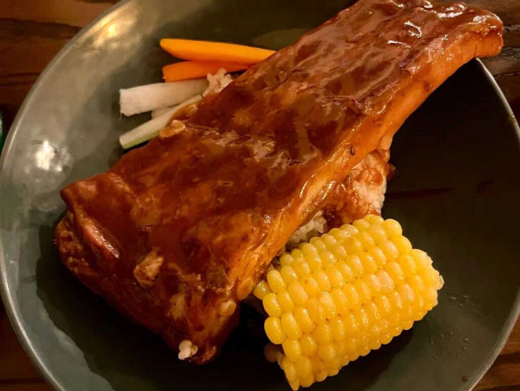 バルボッサのBBQポークリブ&ライス