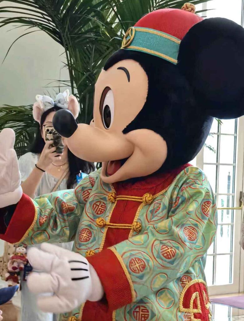 香港ディズニーランドホテル：太極拳・ウィズ・ディズニーマスター