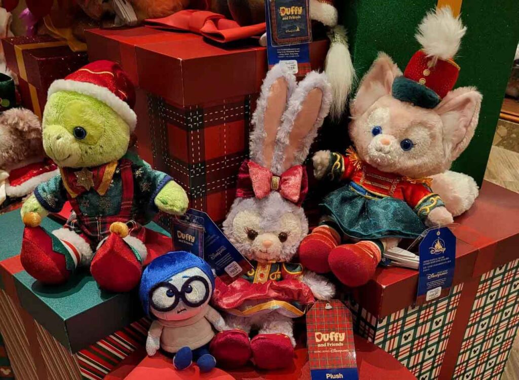 香港ディズニーランドのクリスマス：ダッフィーのグッズ