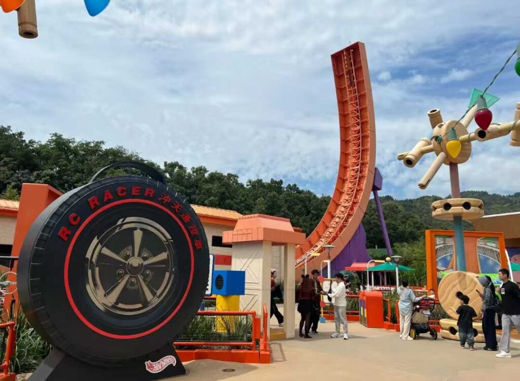 香港ディズニーランド：RCレーサー