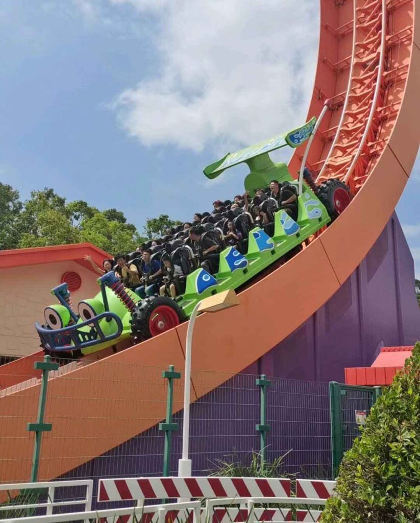 香港ディズニーランド：RCレーサー