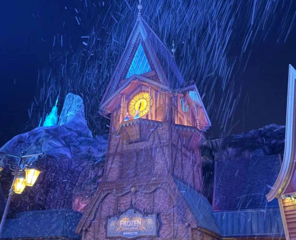 香港ディズニーランド：クリスマスのアナ雪エリア