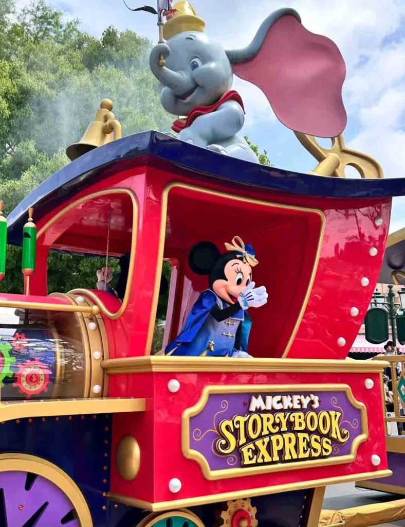 ミッキーのストーリーブック・エクスプレス