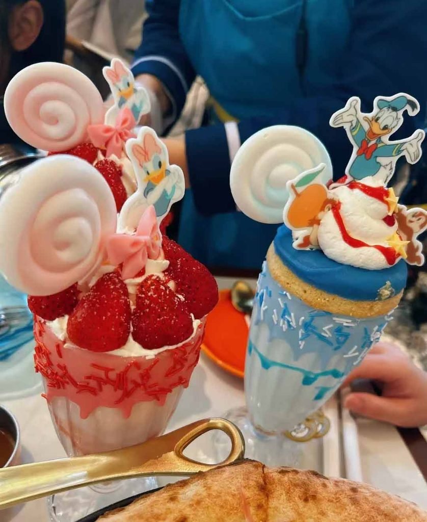 ドナルドとデイジーのビッグシェイク